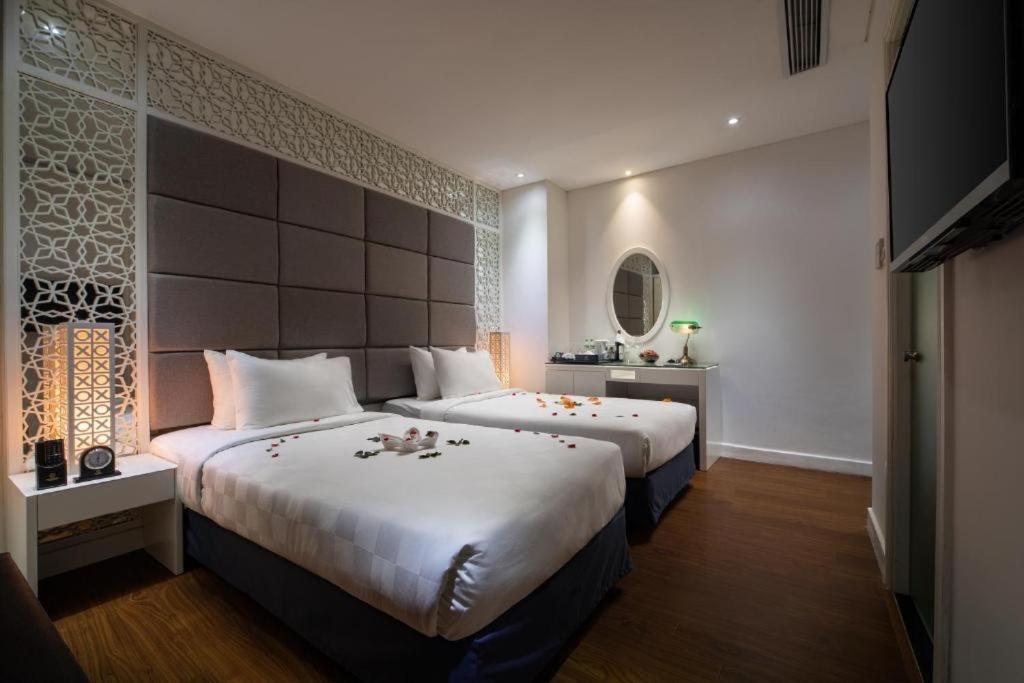 Victor Metropolis Hotel & Rooftop Bar In Hanoi City Екстер'єр фото